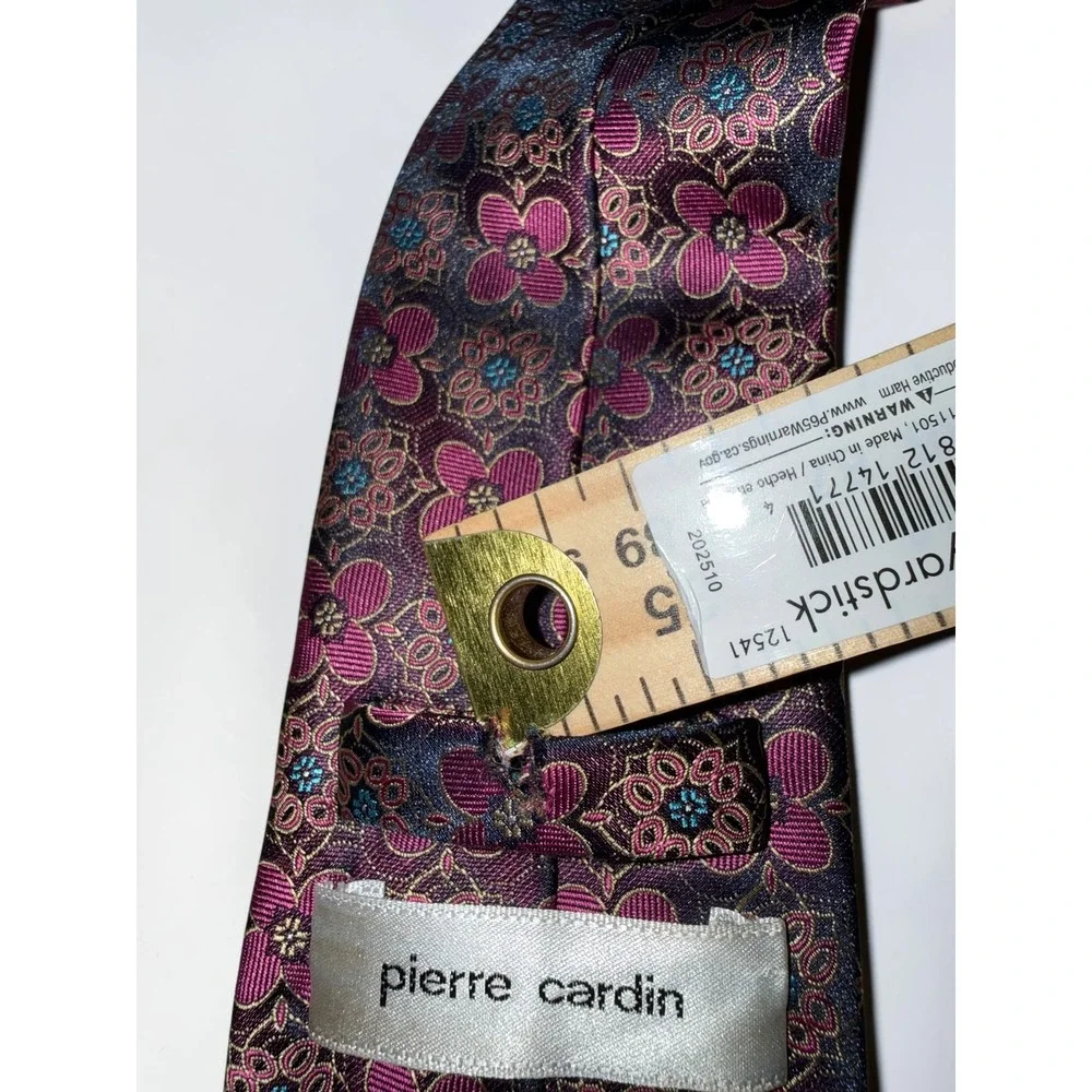 Pierre Cardin Mens Floral Medallion Silk Feel Burgundy Purple Jacquard Necktie